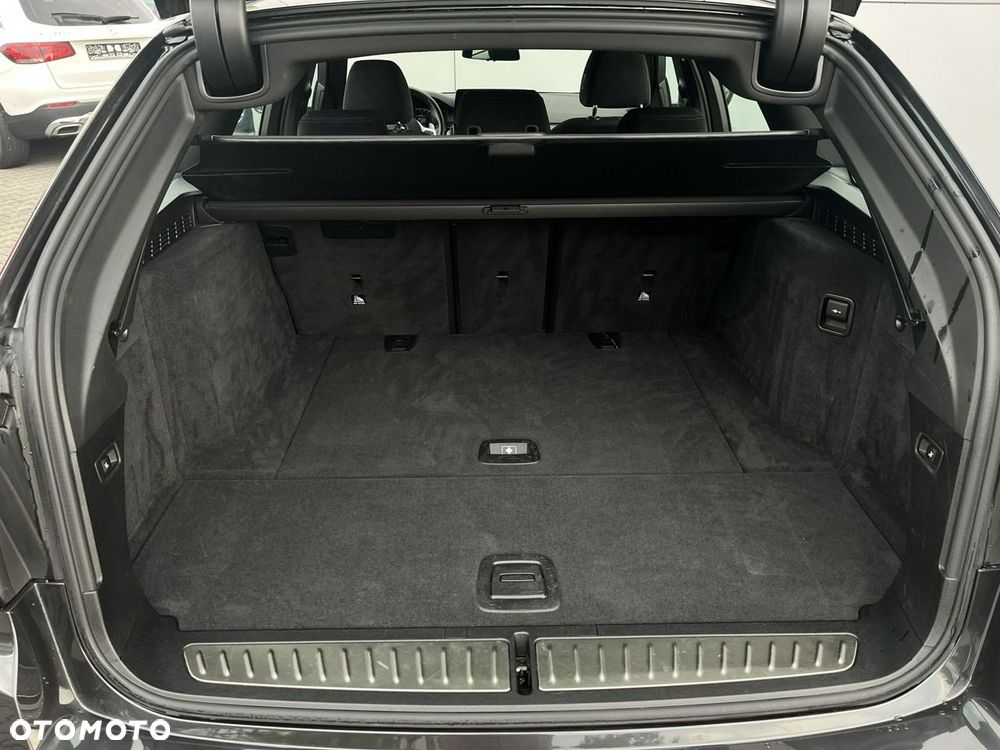 BMW Seria 5 520d M Sport sport - 30