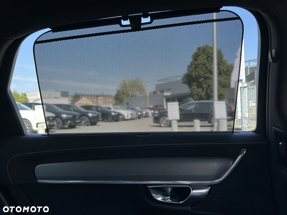 Volvo S90 - 28