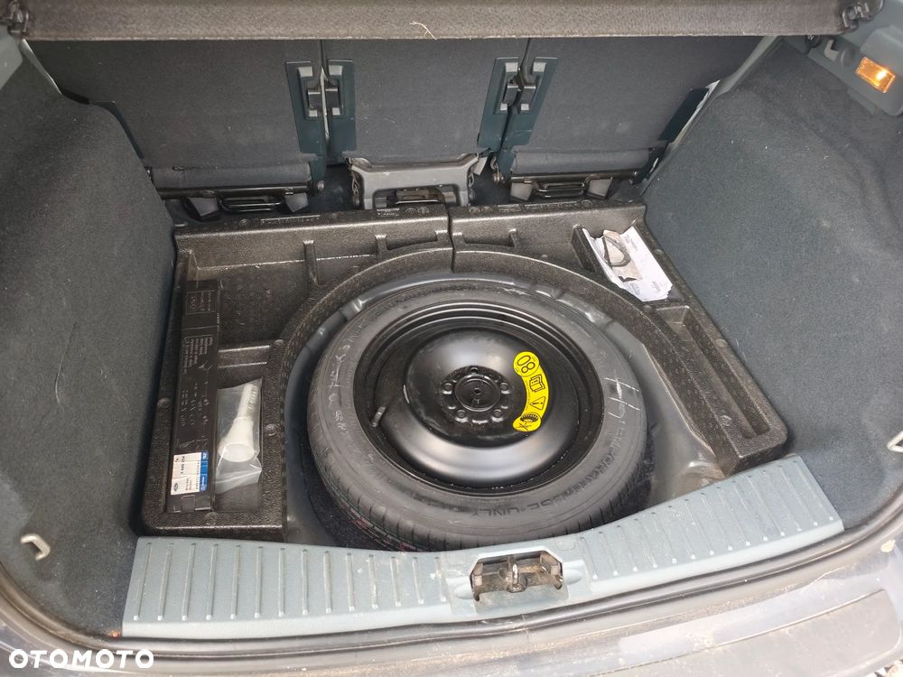 Ford C-MAX 2.0 TDCi Titanium - 15