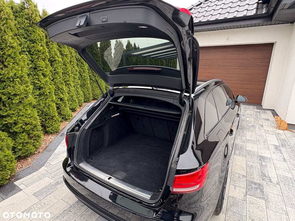 Audi A4 Avant 40 TDI S Line S tronic - 24