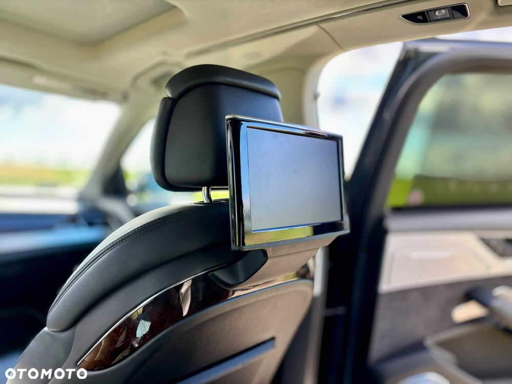 Audi A8 - 14