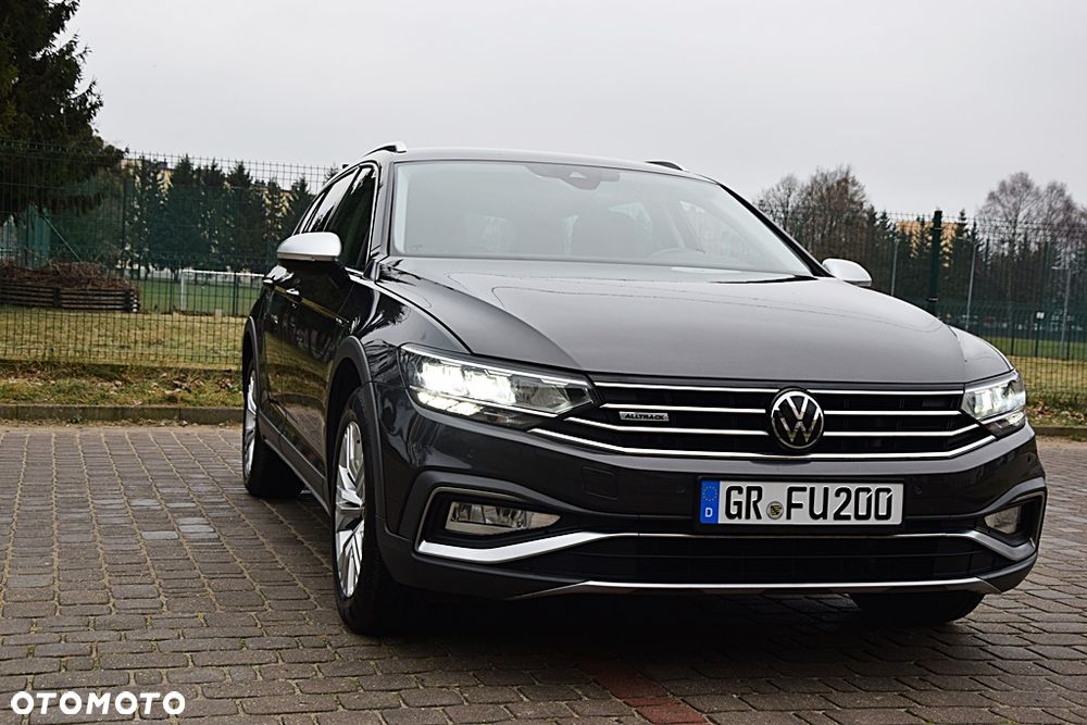 Volkswagen Passat Alltrack 2.0 TDI SCR DSG 4Motion - 2