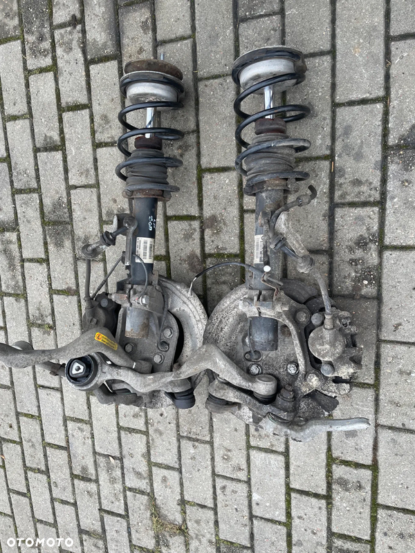 BMW E90 MC PHERSON piasta AMORTYZATOR ZWROTNICA PRAWY prawa lewy lewa przód abs