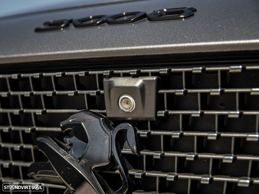 Peugeot 3008 1.6 Hybrid4 GT Pack e-EAT8 - 17