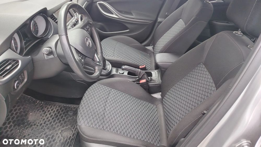 Opel Astra 1.2 T Edition S&S - 7