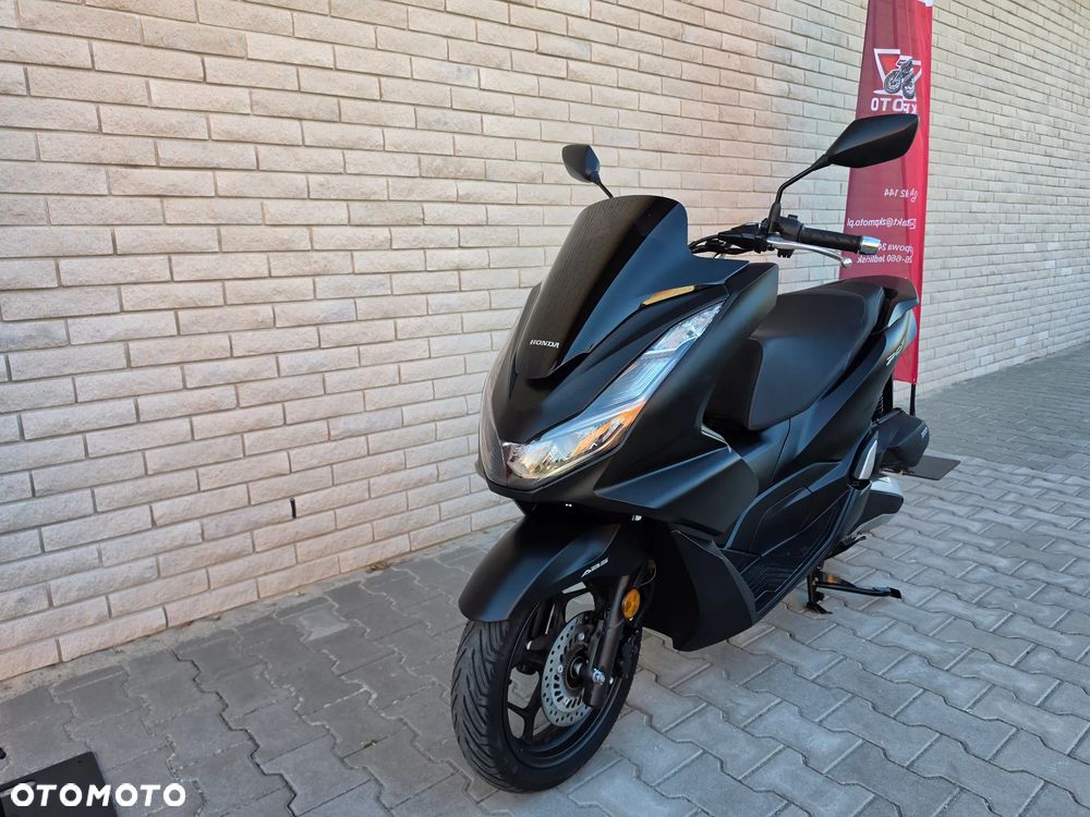 Honda PCX - 10