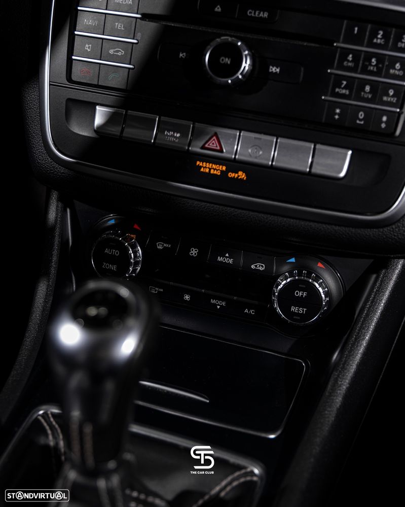 Mercedes-Benz GLA 180 d Urban - 25