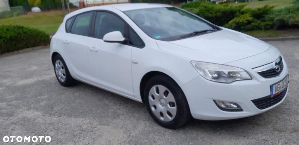 Opel Astra - 10