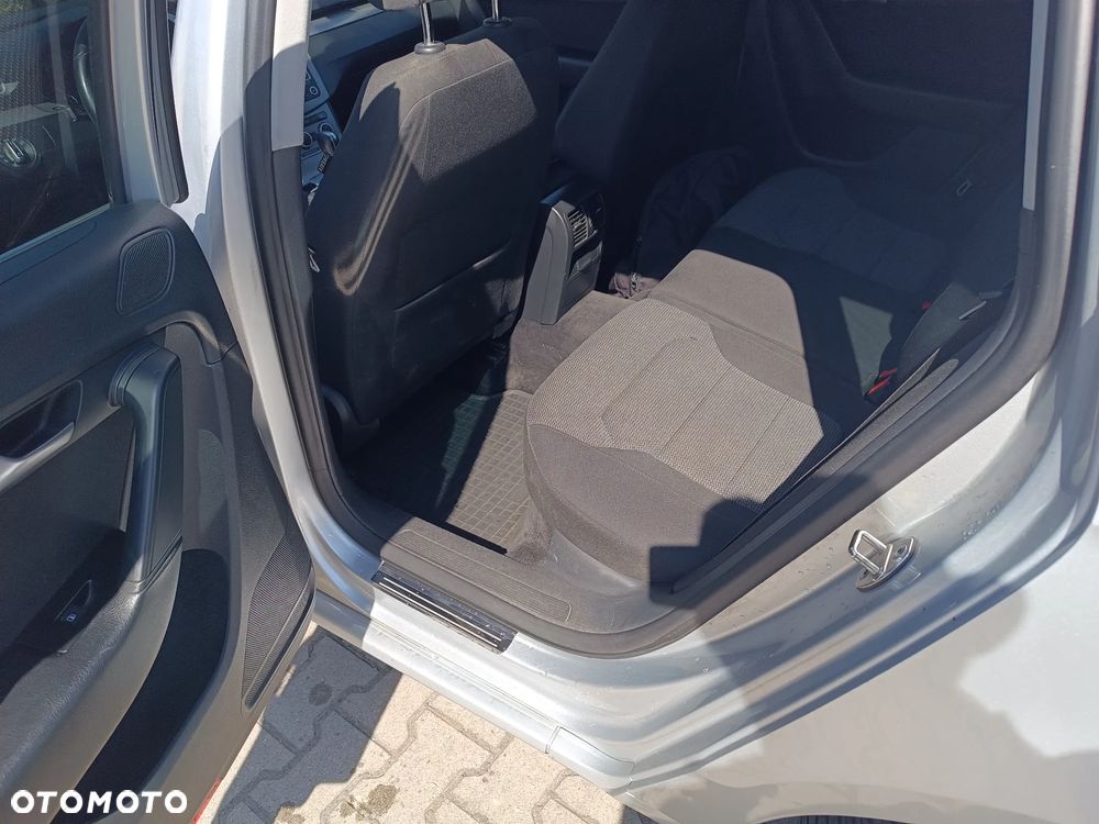 Volkswagen Passat 2.0 TDI Comfortline Optimum DSG - 15