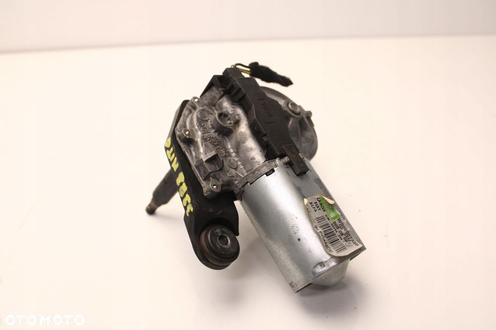 alfa romeo mito 08r- silniczek mechanizm wycieraczki tył 50508587 - 4