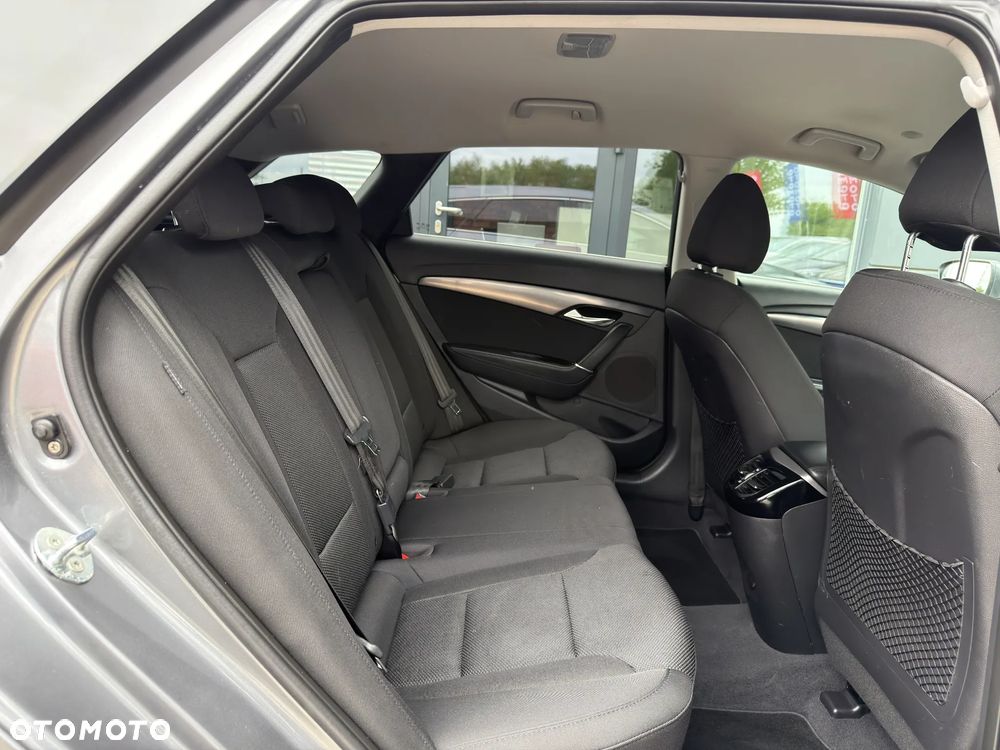 Hyundai i40 1.6 GDI Style - 25