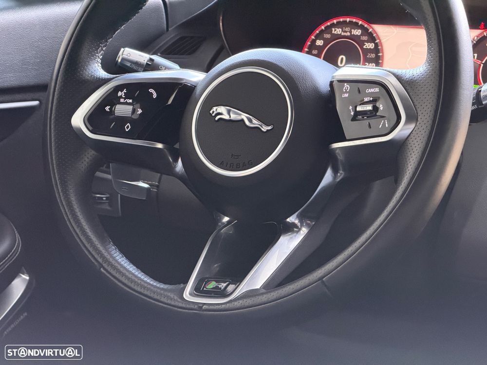 Jaguar E-Pace 1.5 P300e R-Dynamic HSE AWD Aut. - 17