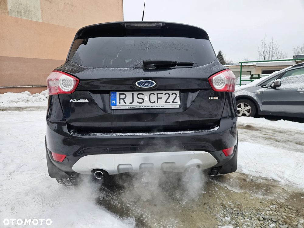 Ford Kuga 2.0 TDCi 2x4 Titanium - 6