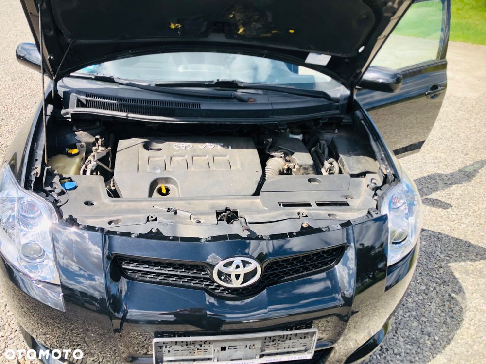 Toyota Auris 1.6 VVT-i Terra - 14