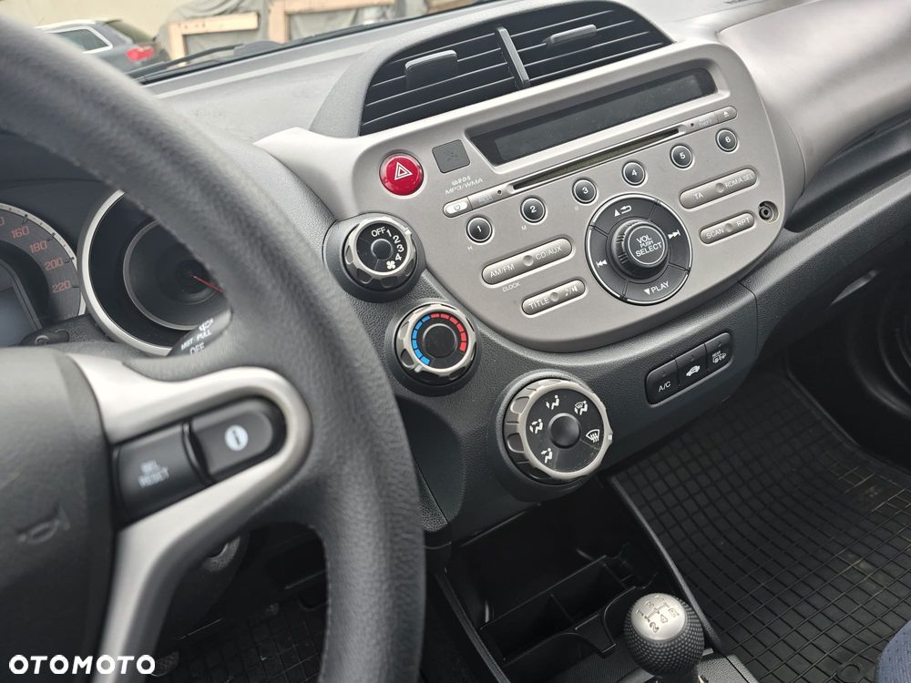 Honda Jazz 1.2 i-VTEC - 11