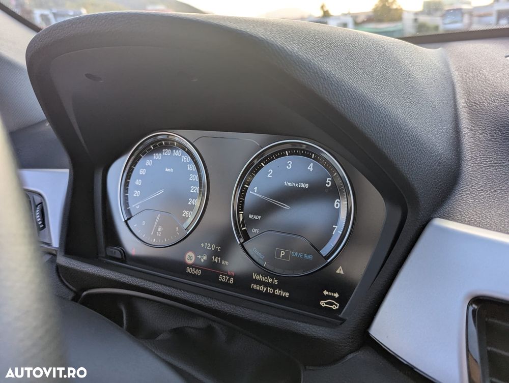 BMW X1 xDrive25e Advantage - 11