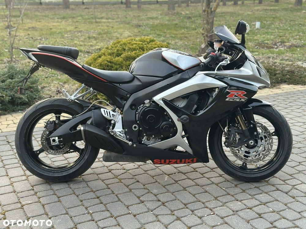 Suzuki GSX-R - 3