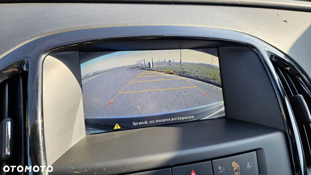 Opel Astra 2.0 CDTI Exklusiv - 9