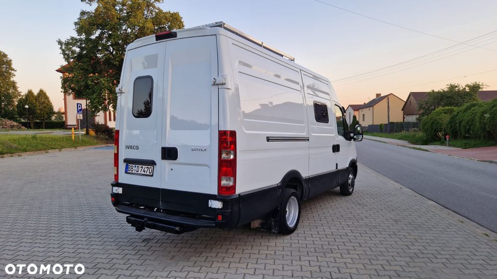 Iveco DAILY 35C13 Klima Elektryka Tempomat Na Bliźniaku Furgon 3os. Hak Serwis - 33