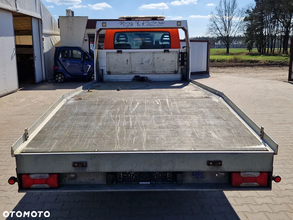 Iveco Daily do 3,5T 3.0 170 PS Na Blizniakach Laweta Pomoc Droga Najazd - 6