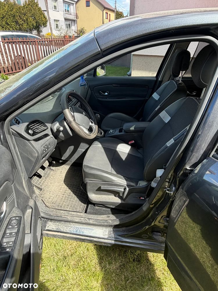 Renault Scenic 1.5 dCi Tech Run - 6
