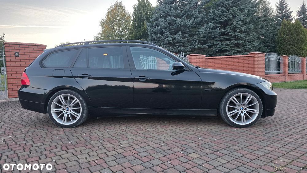 BMW Seria 3 318i - 10