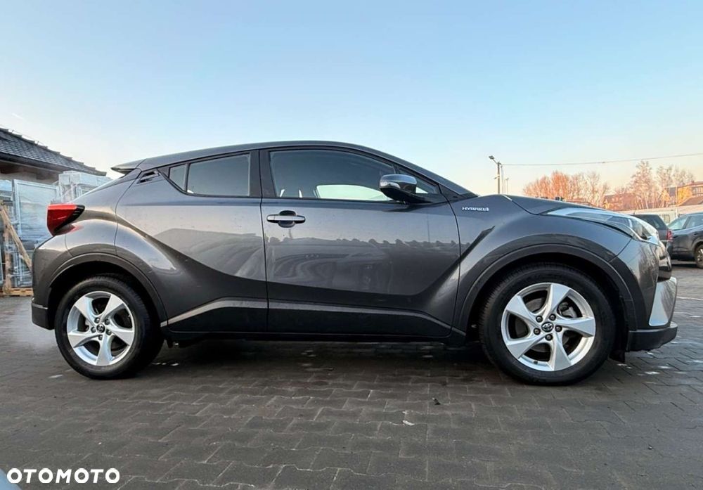 Toyota C-HR - 3