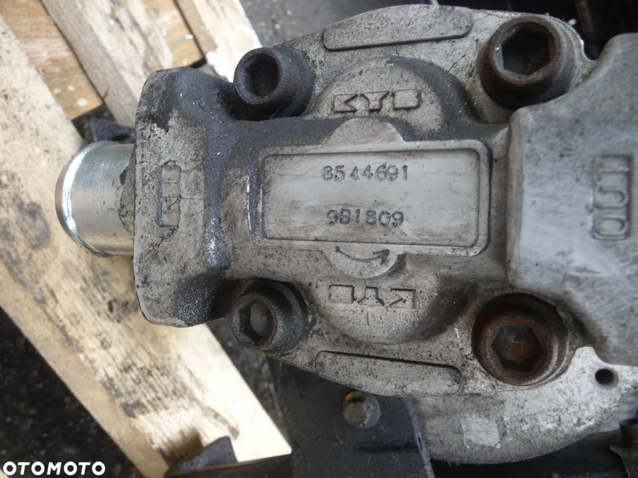 SILNIK ELEKTRYCZNY 80V NAPĘD POMPY HYDRAULICZNEJ DO WÓZKA WIDŁOWEGO YALE HYSTER 8544414 - 4