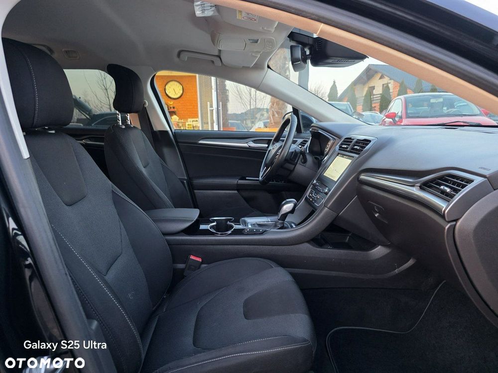Ford Mondeo - 29