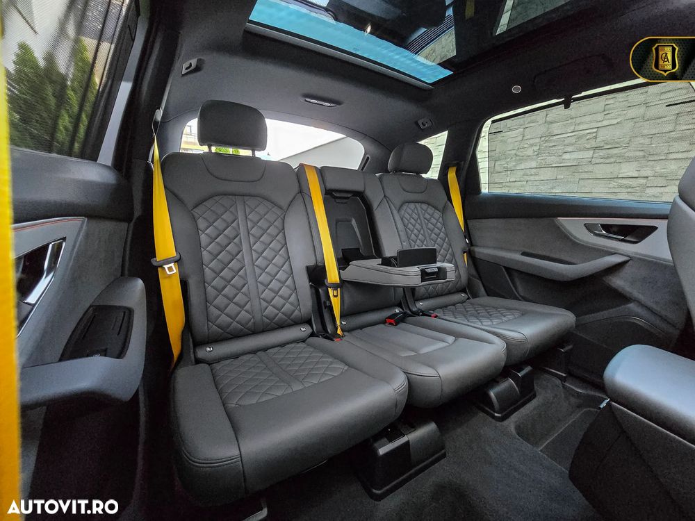 Audi Q7 - 8
