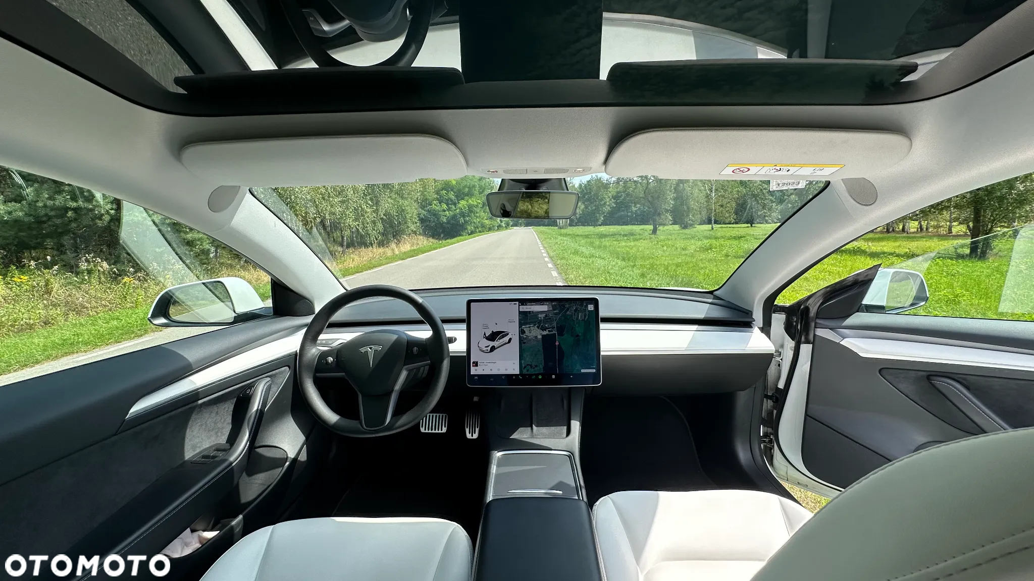 Tesla Model 3 Long Range AWD - 10