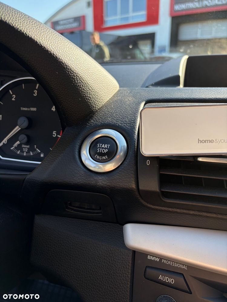 BMW Seria 1 118d - 10