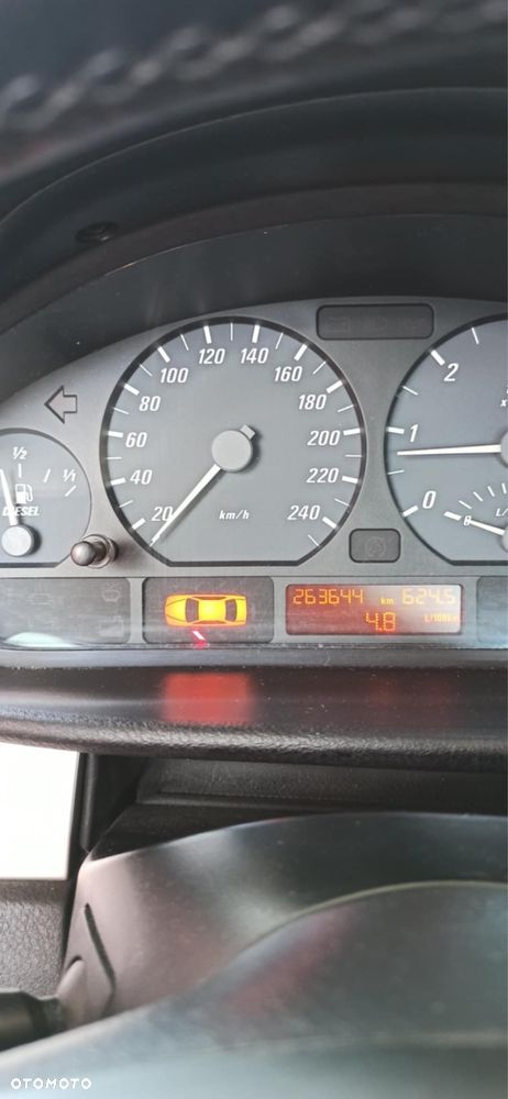 BMW Seria 3 - 6