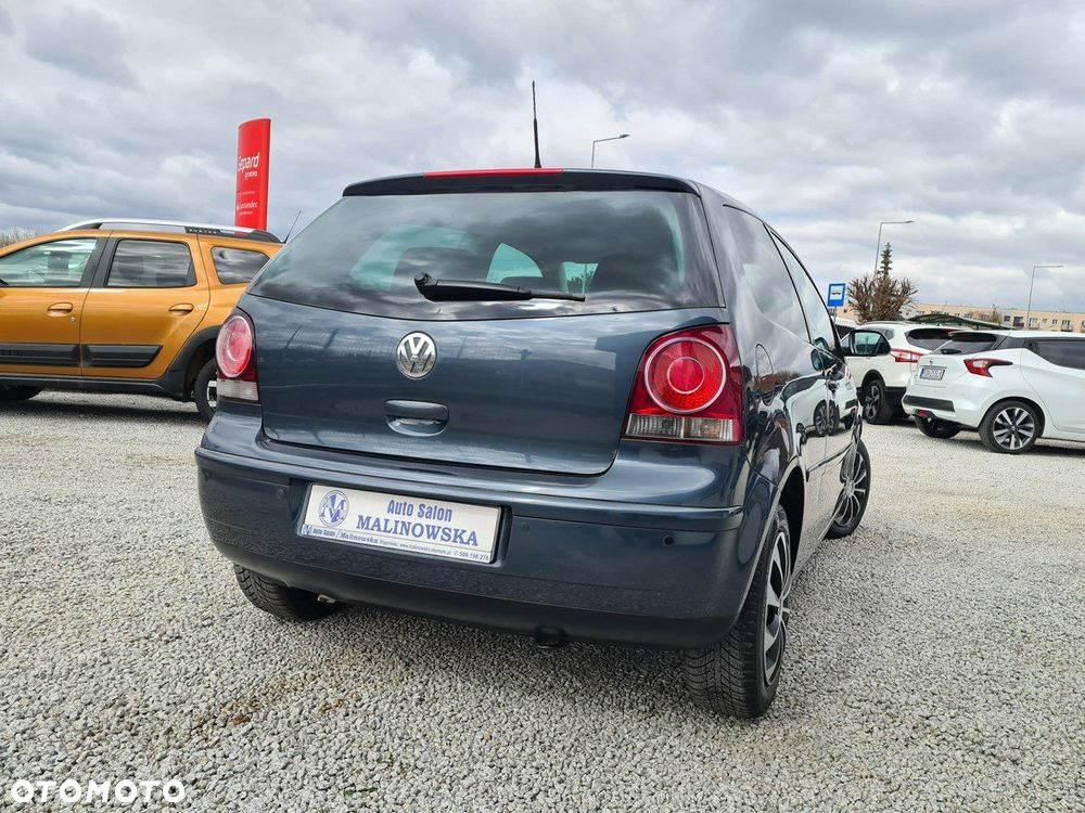 Volkswagen Polo 1.6 Trendline - 2