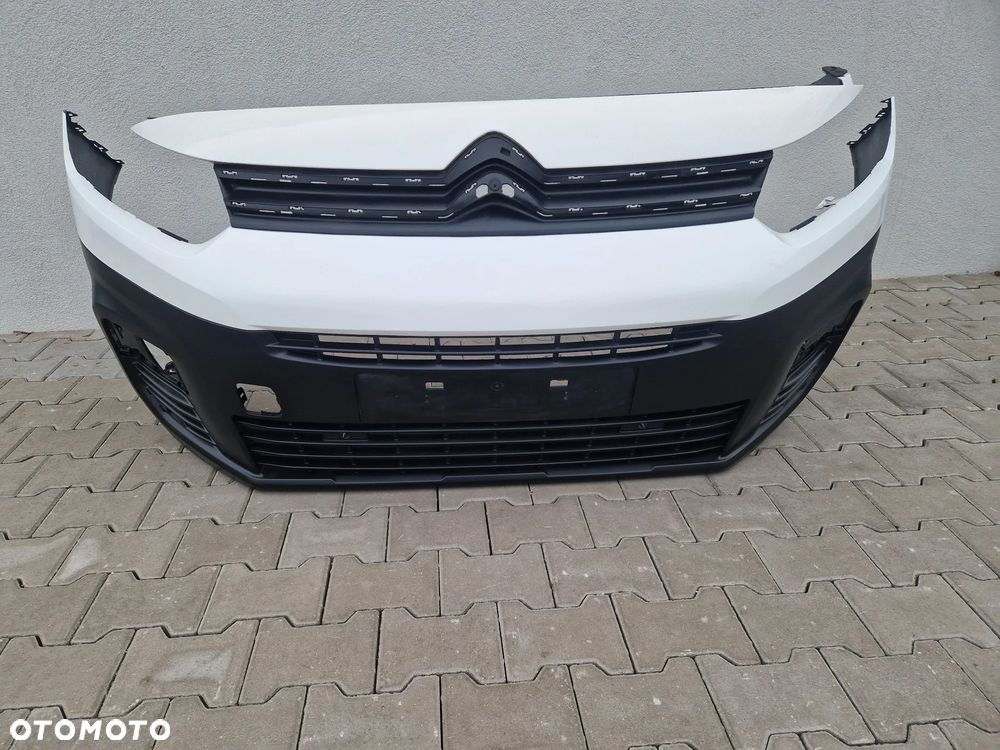 Zderzak Citroen Berlingo IV 2018 - - 1