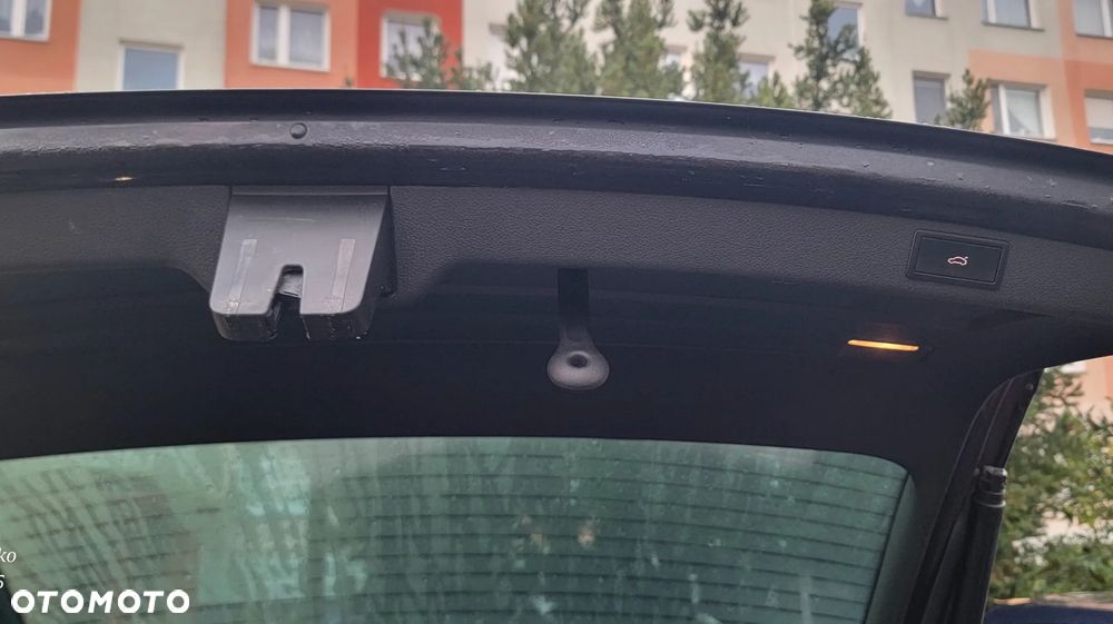 Skoda Superb 2.0 TDI DSG Exclusive - 18