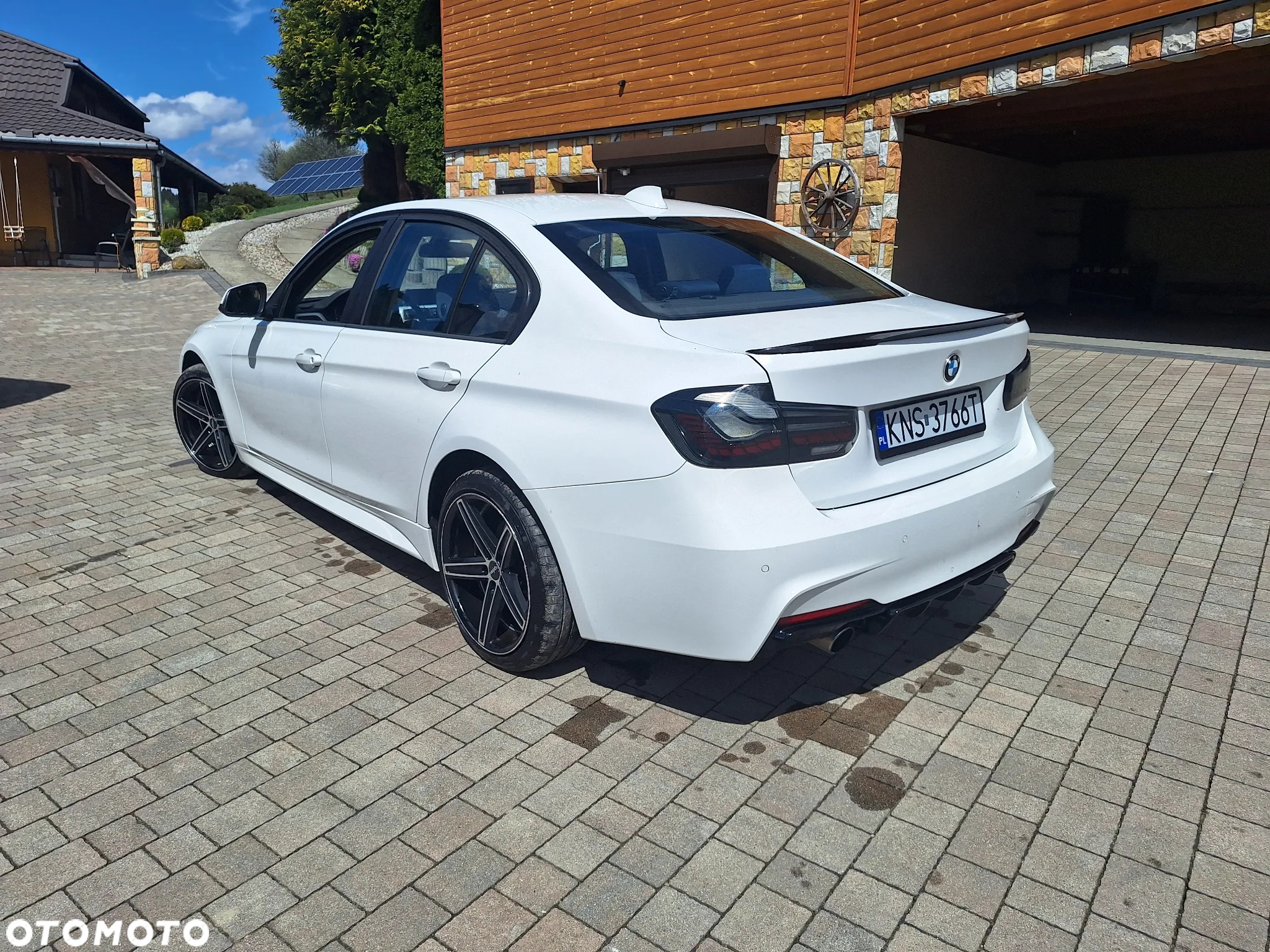 BMW Seria 3 320i Sport Line - 9