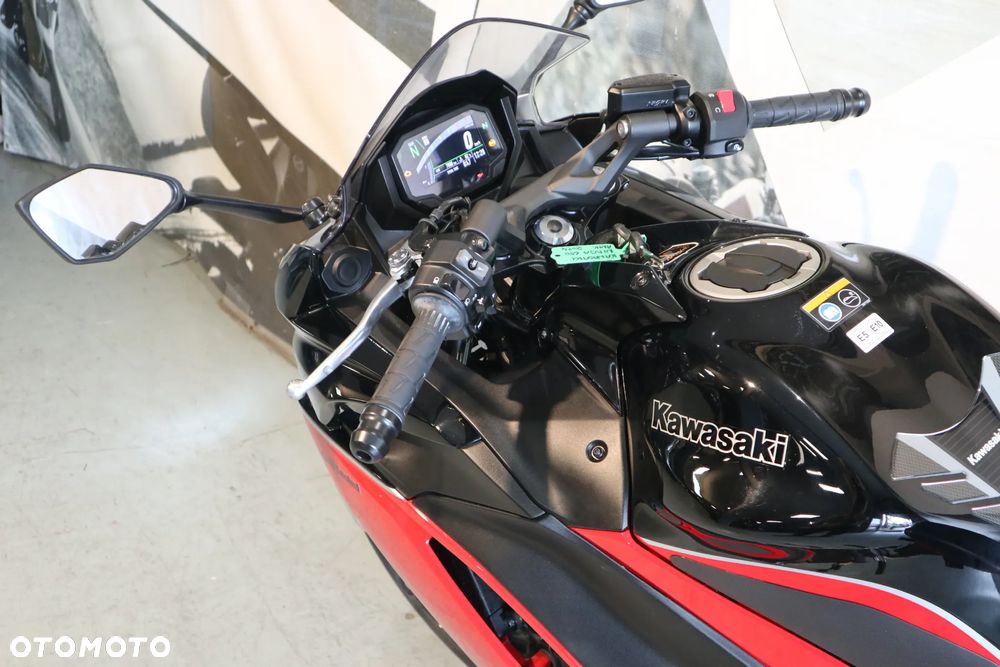 Kawasaki Ninja - 8