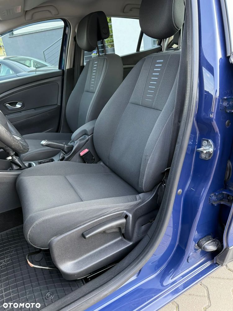Renault Megane - 12
