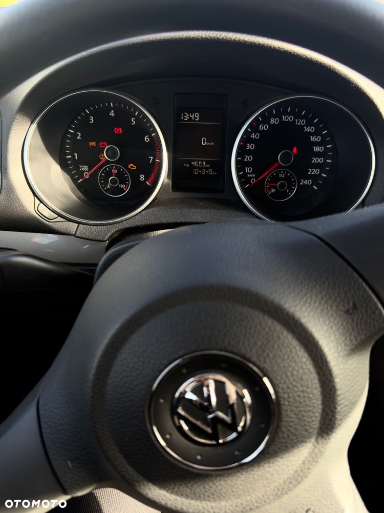Volkswagen Golf - 18