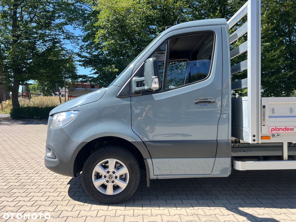Mercedes-Benz Sprinter - 9