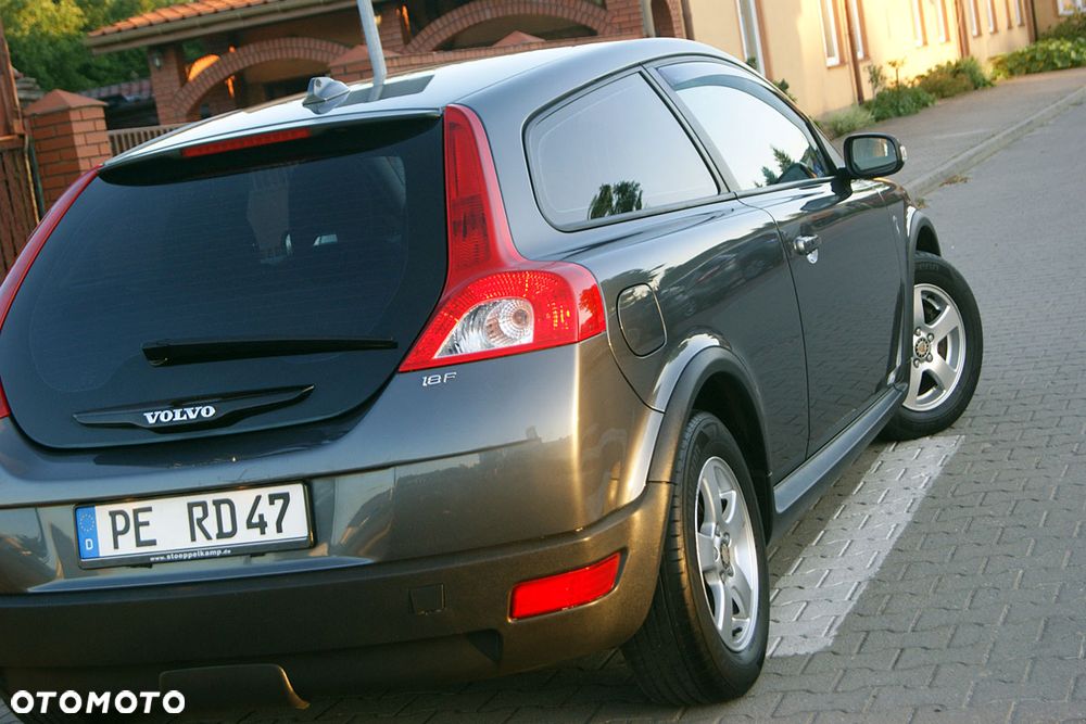 Volvo C30 1.8 Kinetic - 21