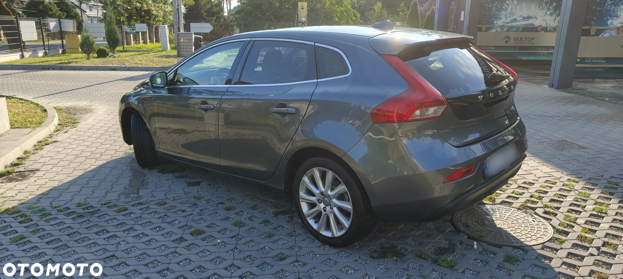 Volvo V40 D2 Summum - 6
