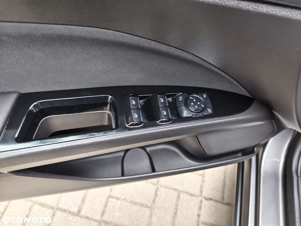 Ford Mondeo - 9