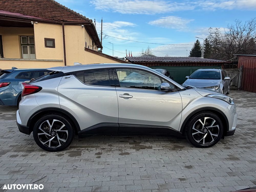 Toyota C-HR Hybrid Business-Edition - 5