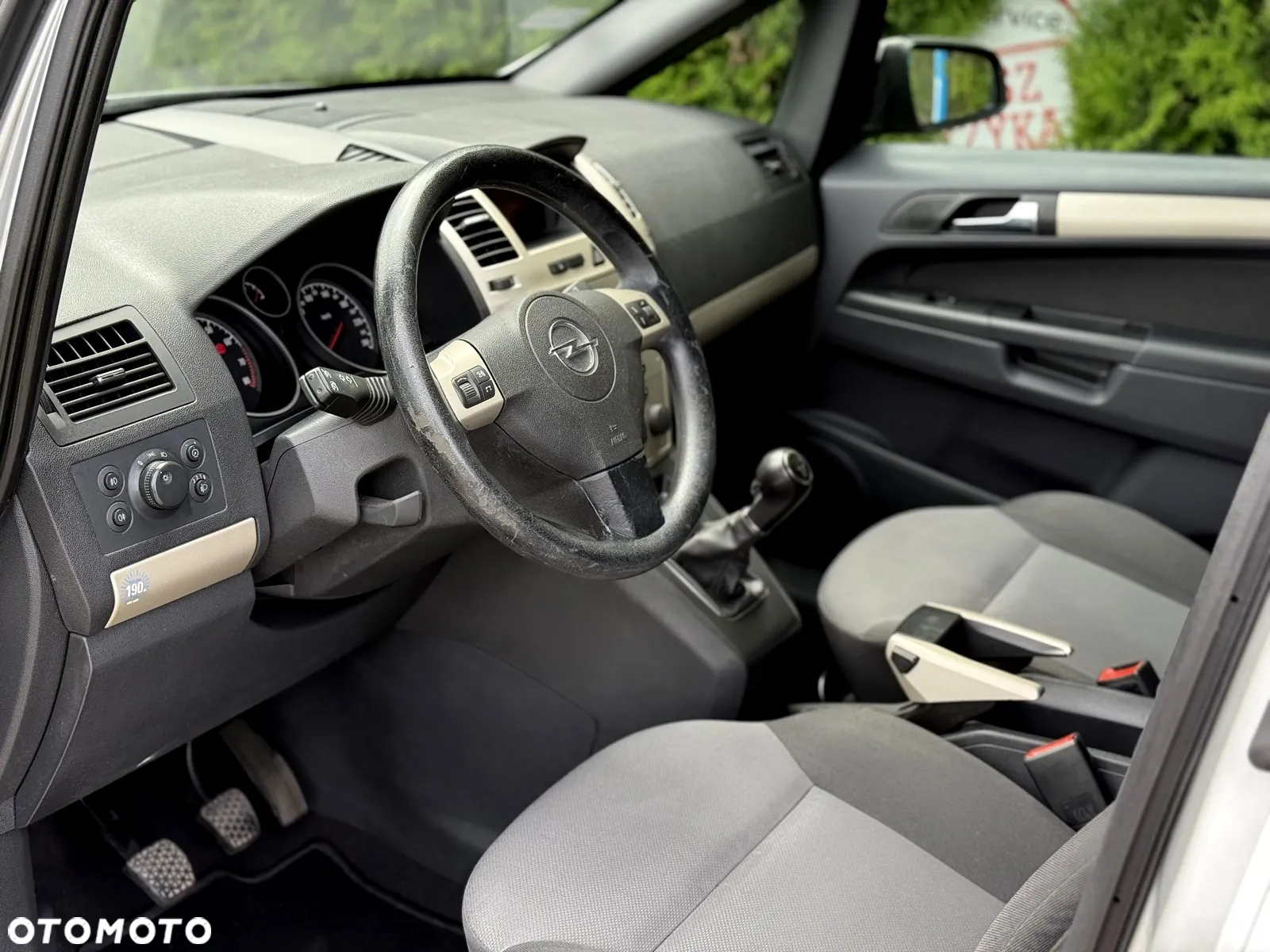 Opel Zafira 1.8 Cosmo - 6