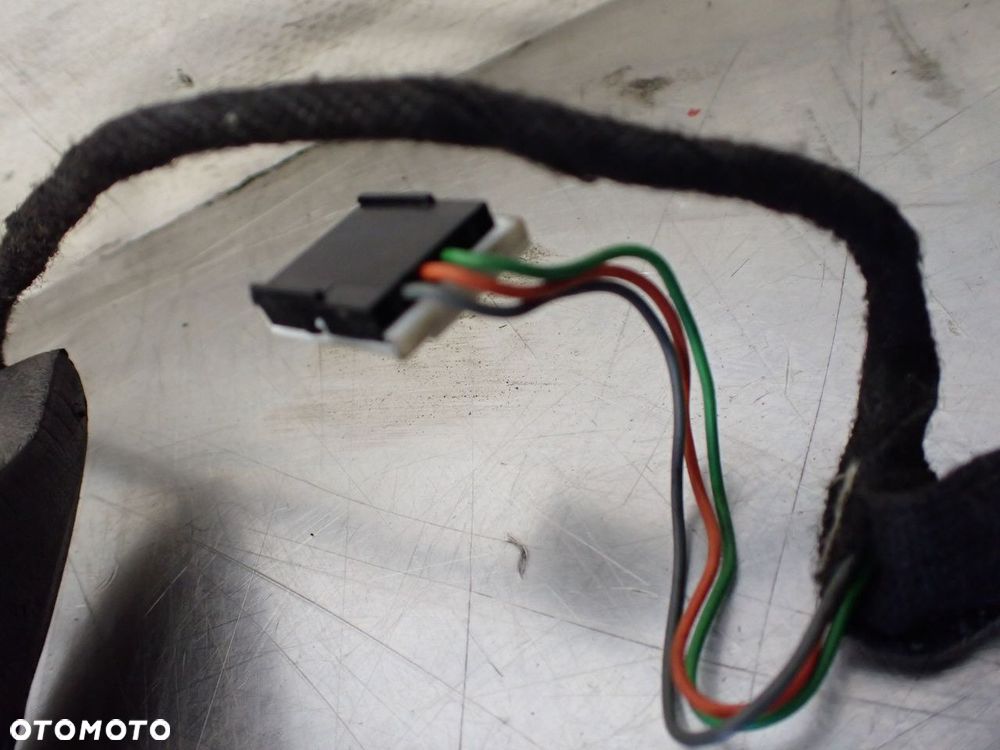 LUSTERKO LEWE ELEKTRYCZNE BMW E46 1.9 - 2