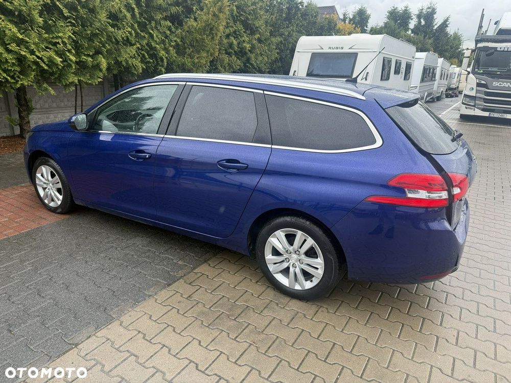 Peugeot 308 - 4