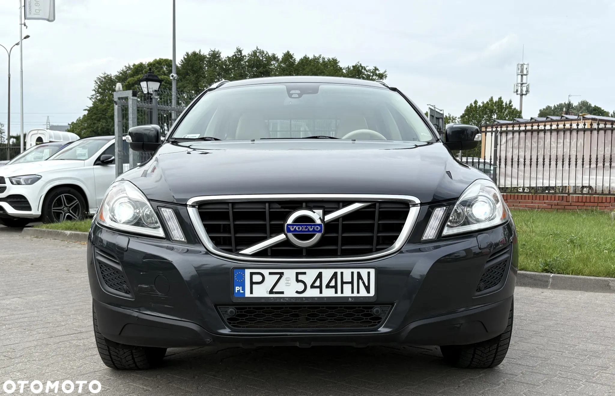 Volvo XC 60 - 2
