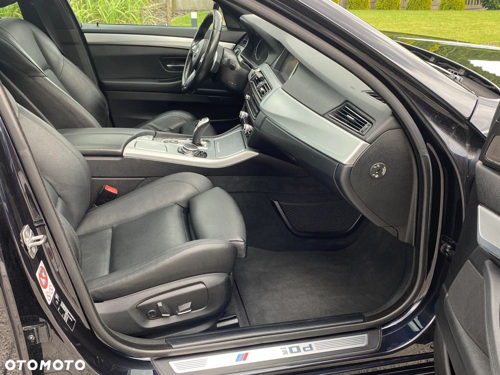 BMW Seria 5 M550d xDrive - 7